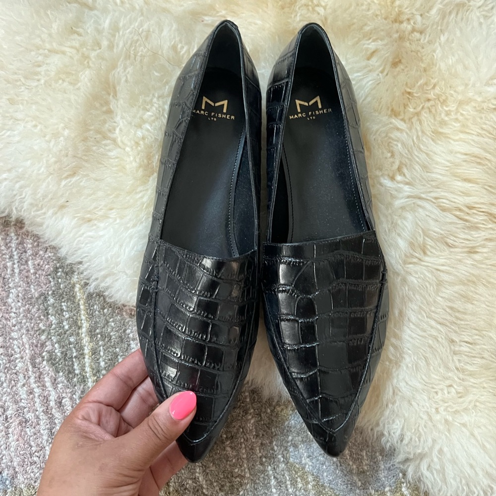 Marc Fisher Flat Loafer — NWOT, never worn size 11